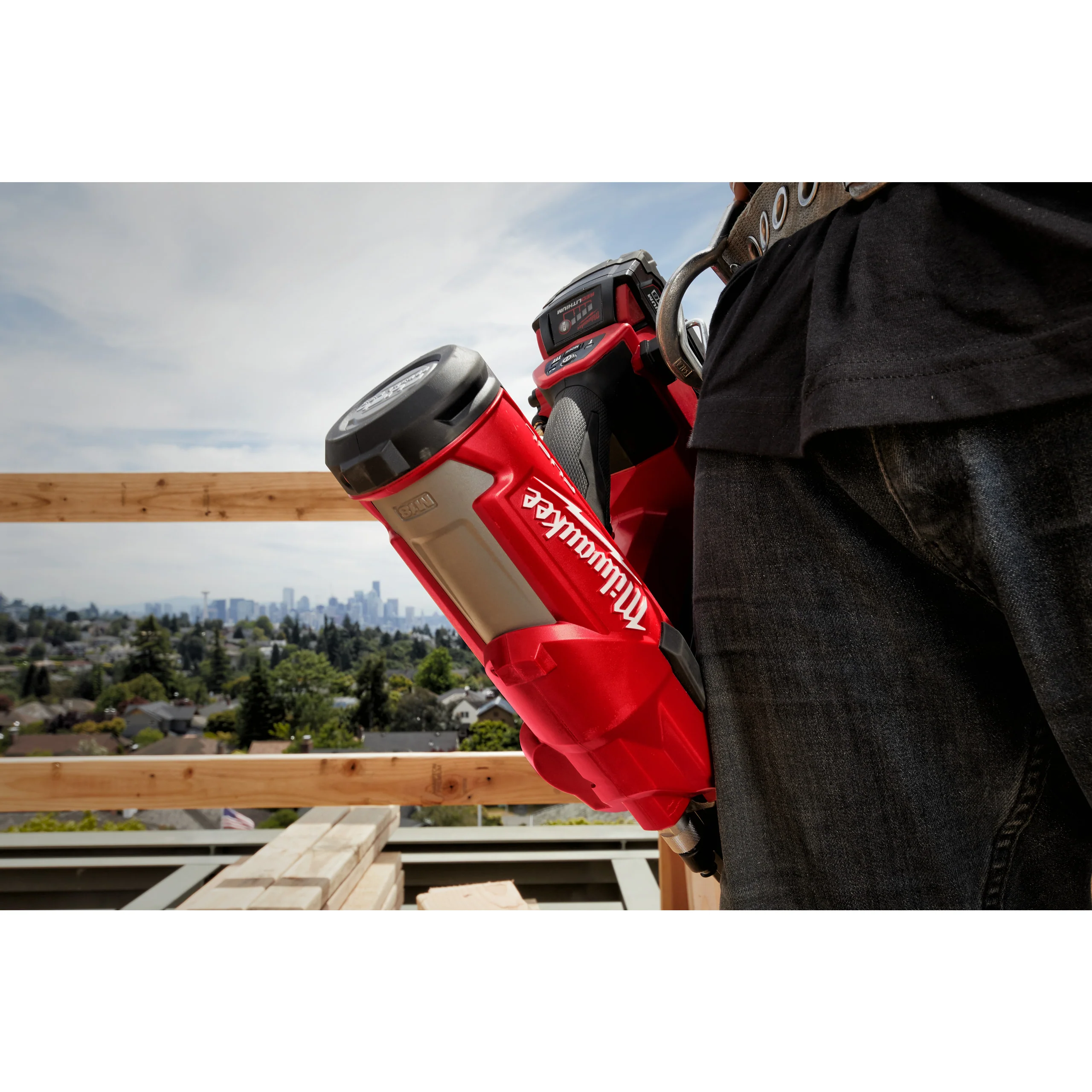 Milwaukee M18FFN21-0C 18V FUEL Brushless 21 Degree Framing Nailer with Case - Bare Unit - Image 7