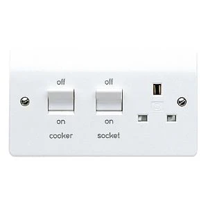 MK Logic Plus K5040WHI White Moulded 45A DP Cooker Unit & 13A Switched Socket